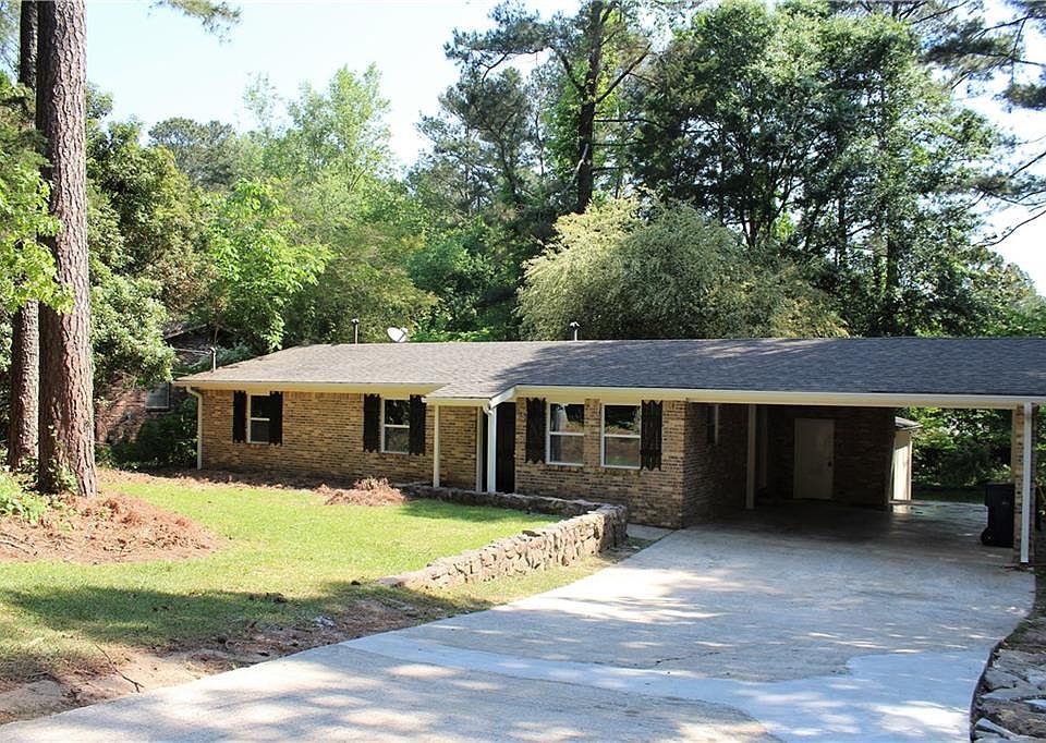 1st image of 228 Prince Anthony Dr