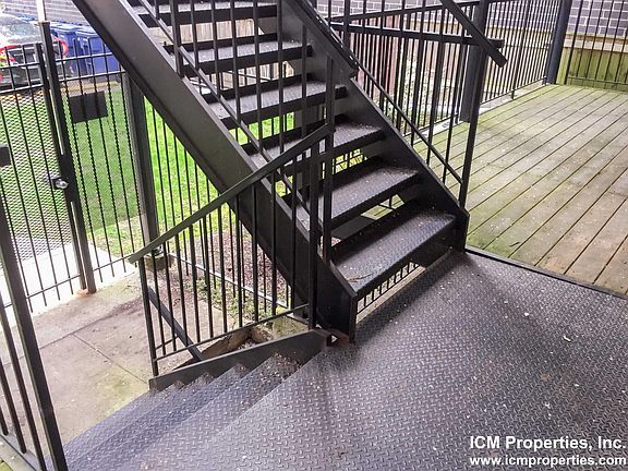 4th image of 1460 W Grace St #1A