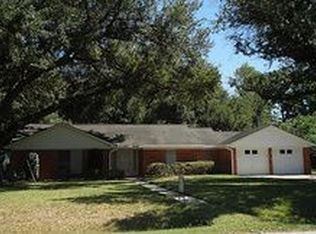 302 S East Rd, Texas City, TX 77591