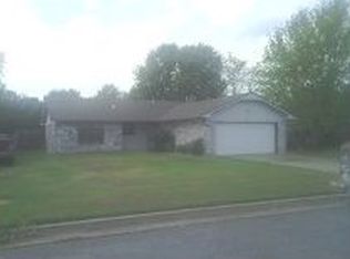 1937 Green Meadows Dr, McAlester, OK 74501