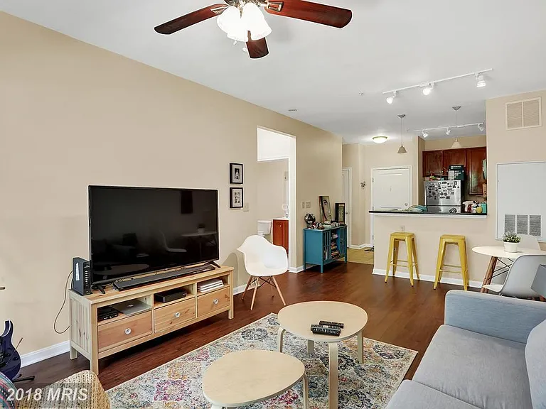 2665 Prosperity Ave #121 — Photo 3