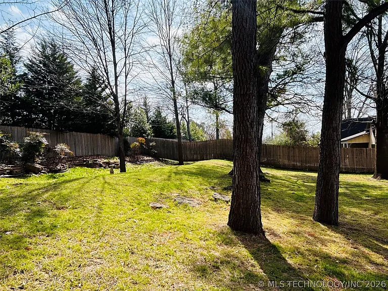 4177 S Troost Pl — Photo 35