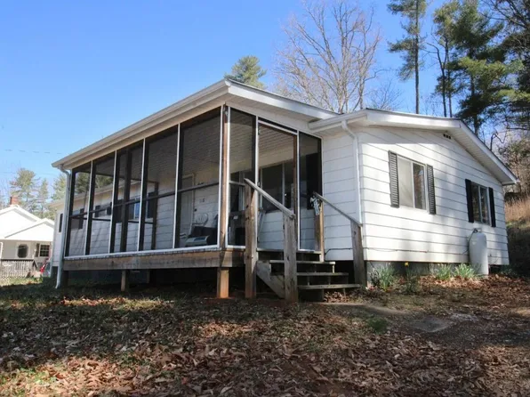 118 Brook St, Mars Hill, NC 28754