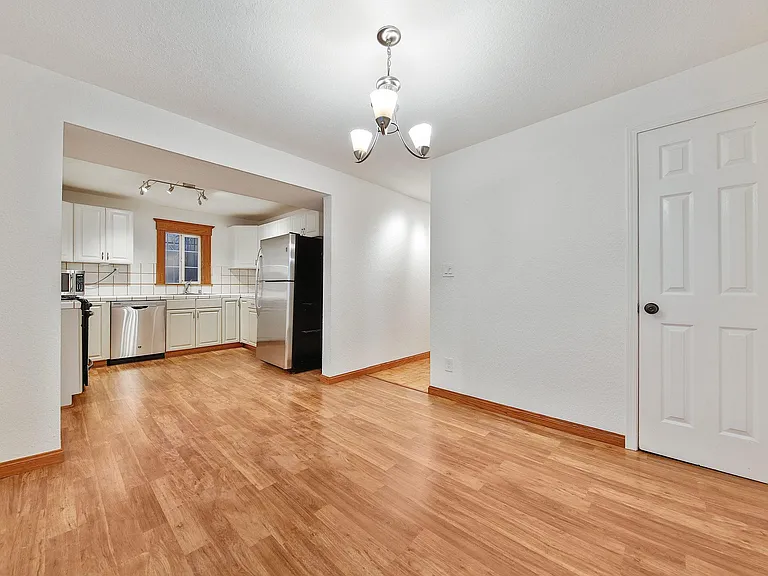 45 Fair Ave — Photo 8