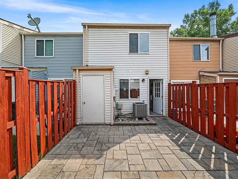8607 Kenosha Ct — Photo 21