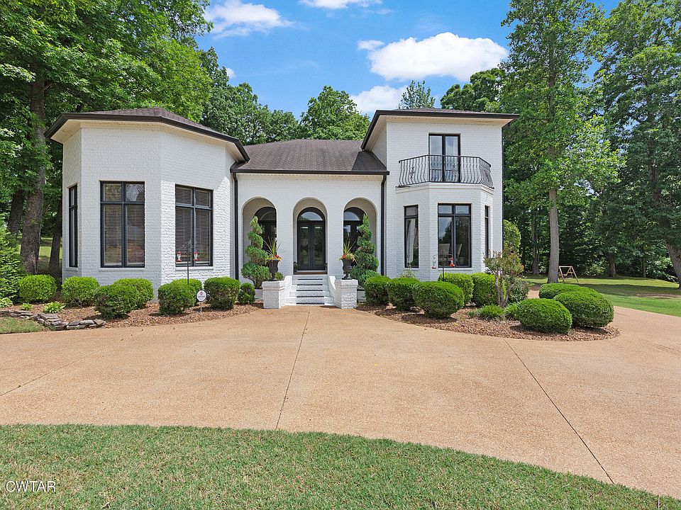 1st image of 220 Forest Lake Dr