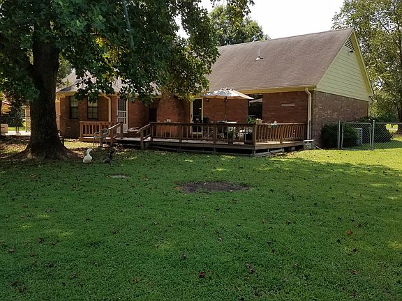 5th image of 167 Sunnybrook Dr