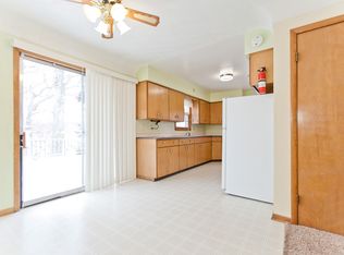 1135 O Ave NW, Cedar Rapids, IA 52405