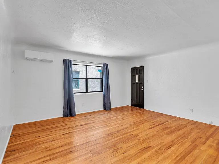 233 Solano Dr NE #2 — Photo 12