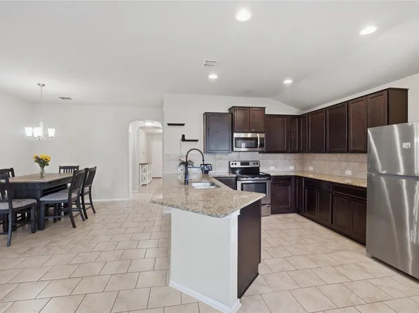 8867 Belgian Fls, San Antonio, TX 78254