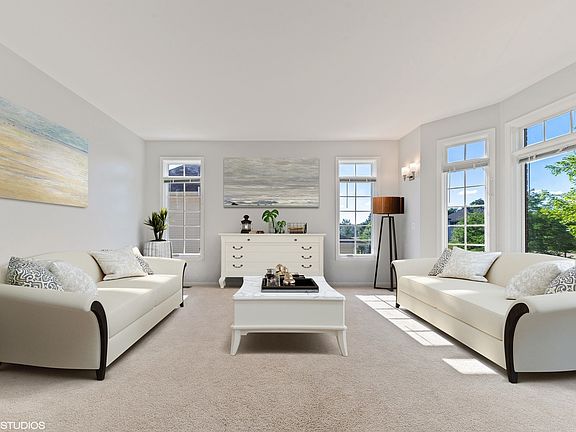 4th image of 5660 Angouleme Ln