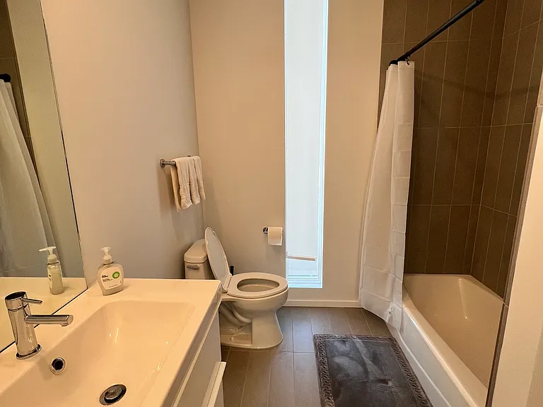 2nd Bathroom
