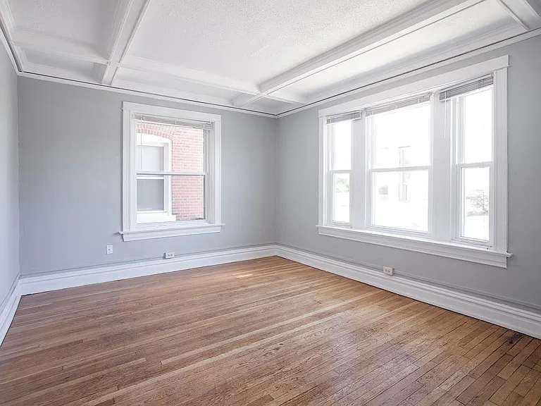 Dining/Living room