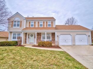 2430 Harbor Ct, Aurora, IL 60504