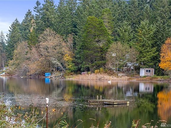Fairview Lake is a private lake and is serene because it allows no motorized or electric boats.