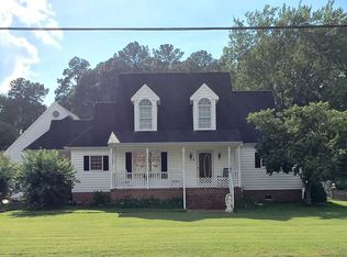 5 Poplar Rd, Poquoson, VA 23662