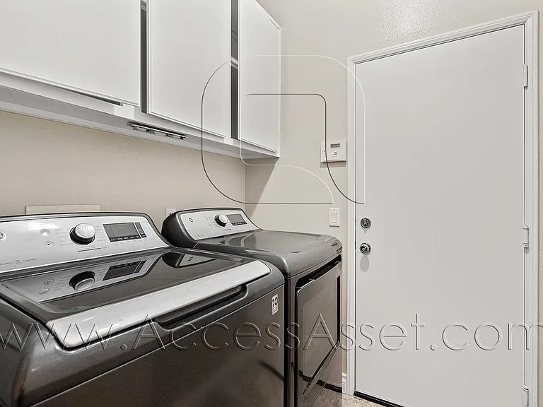 3324 Willow Park Cir — Photo 20