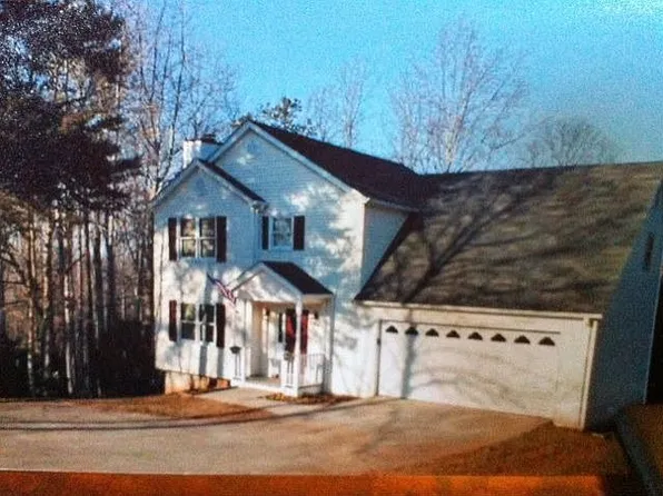 5236 Woodgreen Trl, Flowery Branch, GA 30542