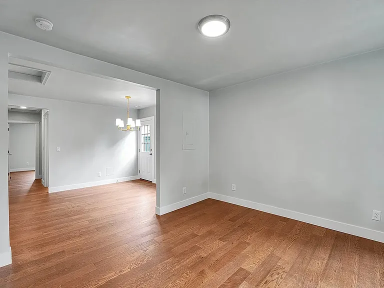5356 SE 44th Ave — Photo 10