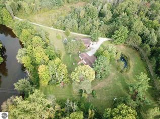 4057 S Magrudder Rd, Saint Louis, MI 48880