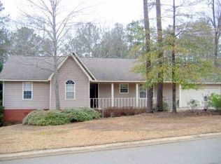 100 Maple Glen Ct, Centerville, GA 31028