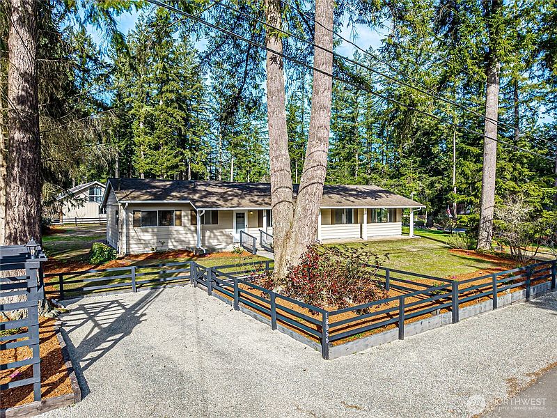 2nd image of 18056 SE 317th Street