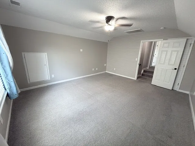 8 Melrose Ct — Photo 27