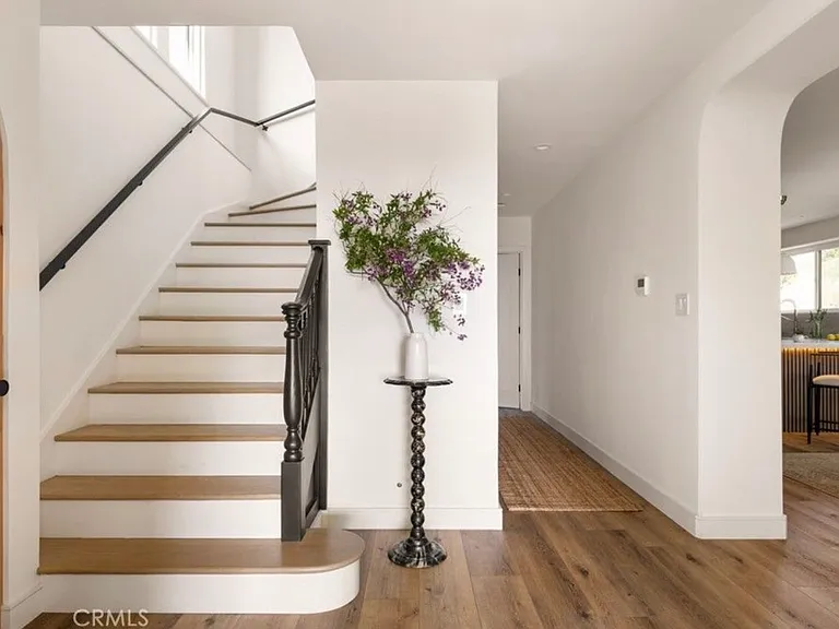 11111 Tujunga Canyon Blvd — Photo 44
