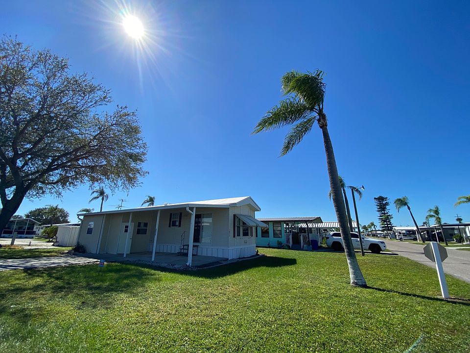 1st image of 3972 Honolulu Dr