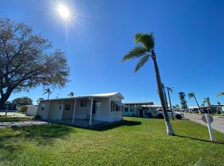 3972 Honolulu Dr, Ruskin, FL 33570