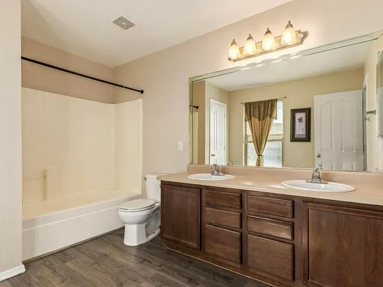 17013 W Marconi Ave — Photo 16