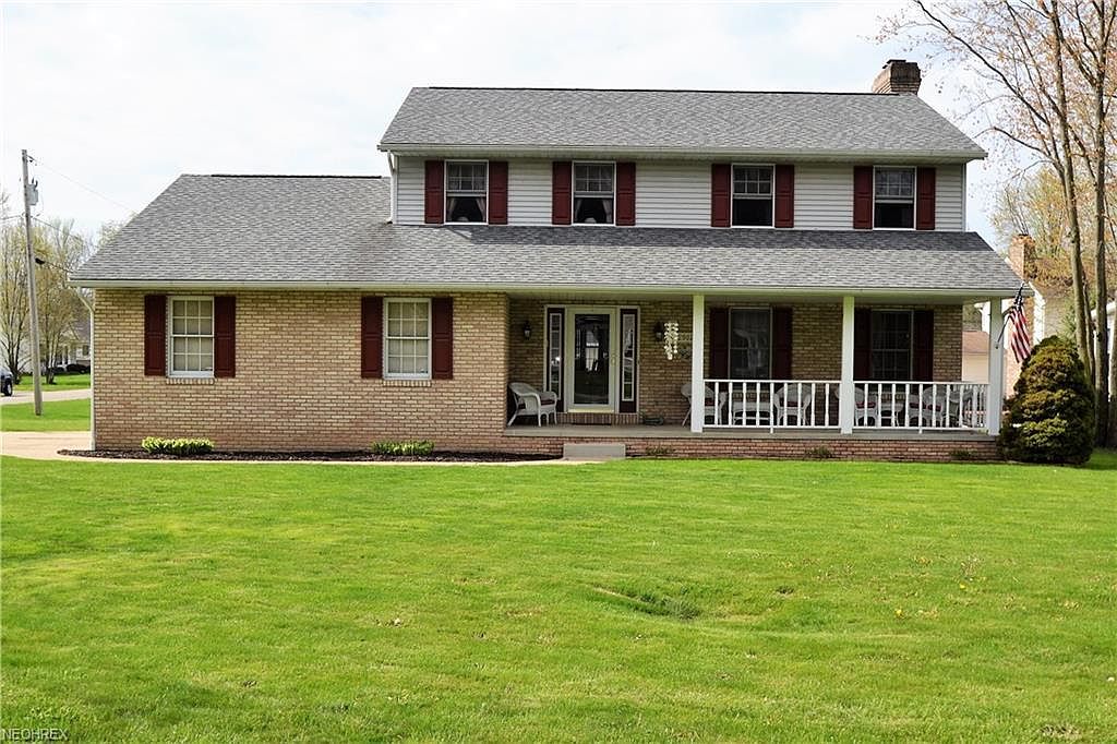 2902 Lee St NW, North Canton, OH 44720 | Zillow