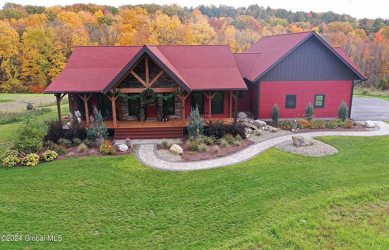 2nd image of 123 Cahill Road