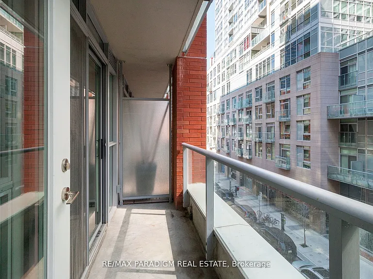 21 Nelson St #316 — Photo 16