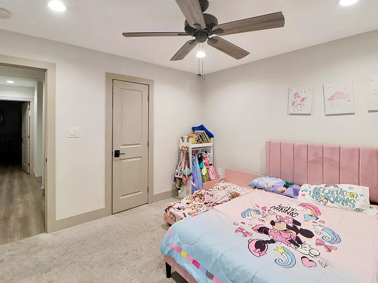 6039 McKnight St — Photo 19