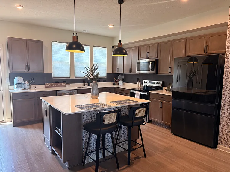 1728 Blenker Dr — Photo 7