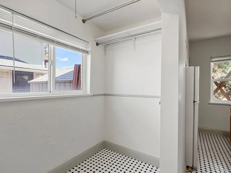 278 S Lincoln St #2 — Photo 4