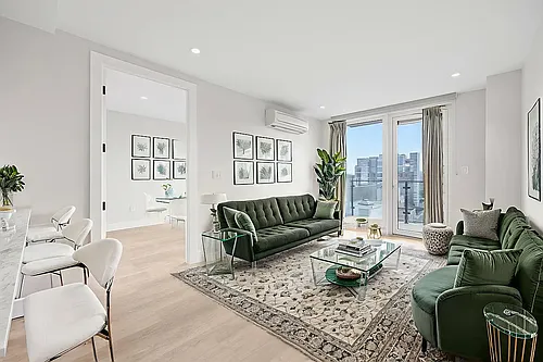 153-38 Hillside Ave #4E Photo 1
