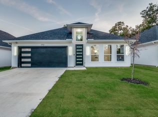 1712 Kraft St, Dallas, TX 75212