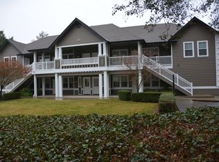 425 8th St #11, Santa Rosa, CA 95401