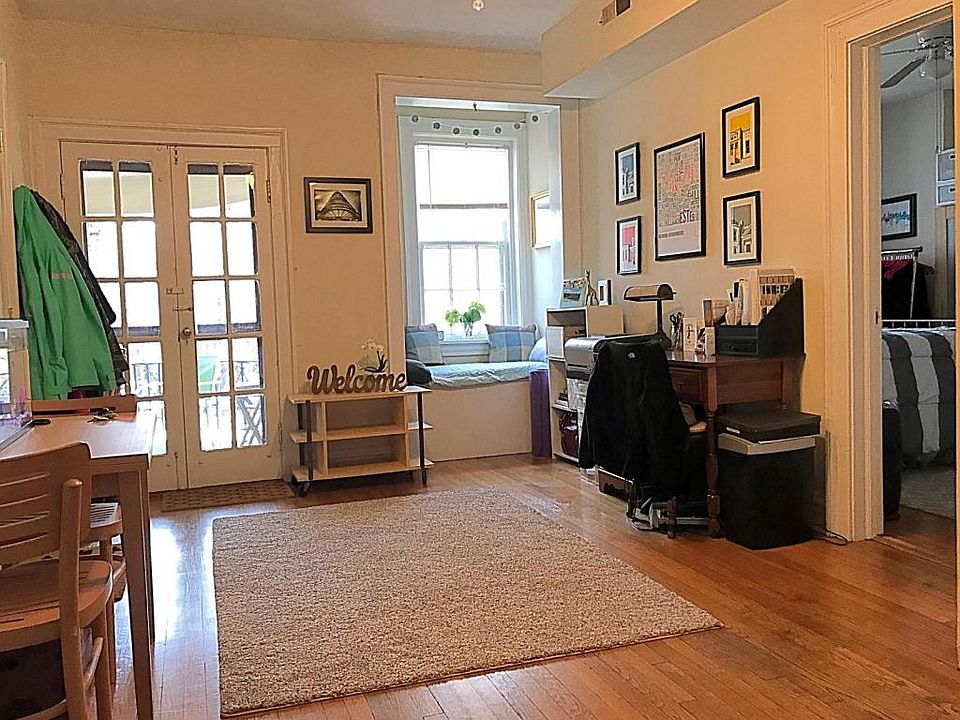 1st image of 2816 Monument Ave APT 6