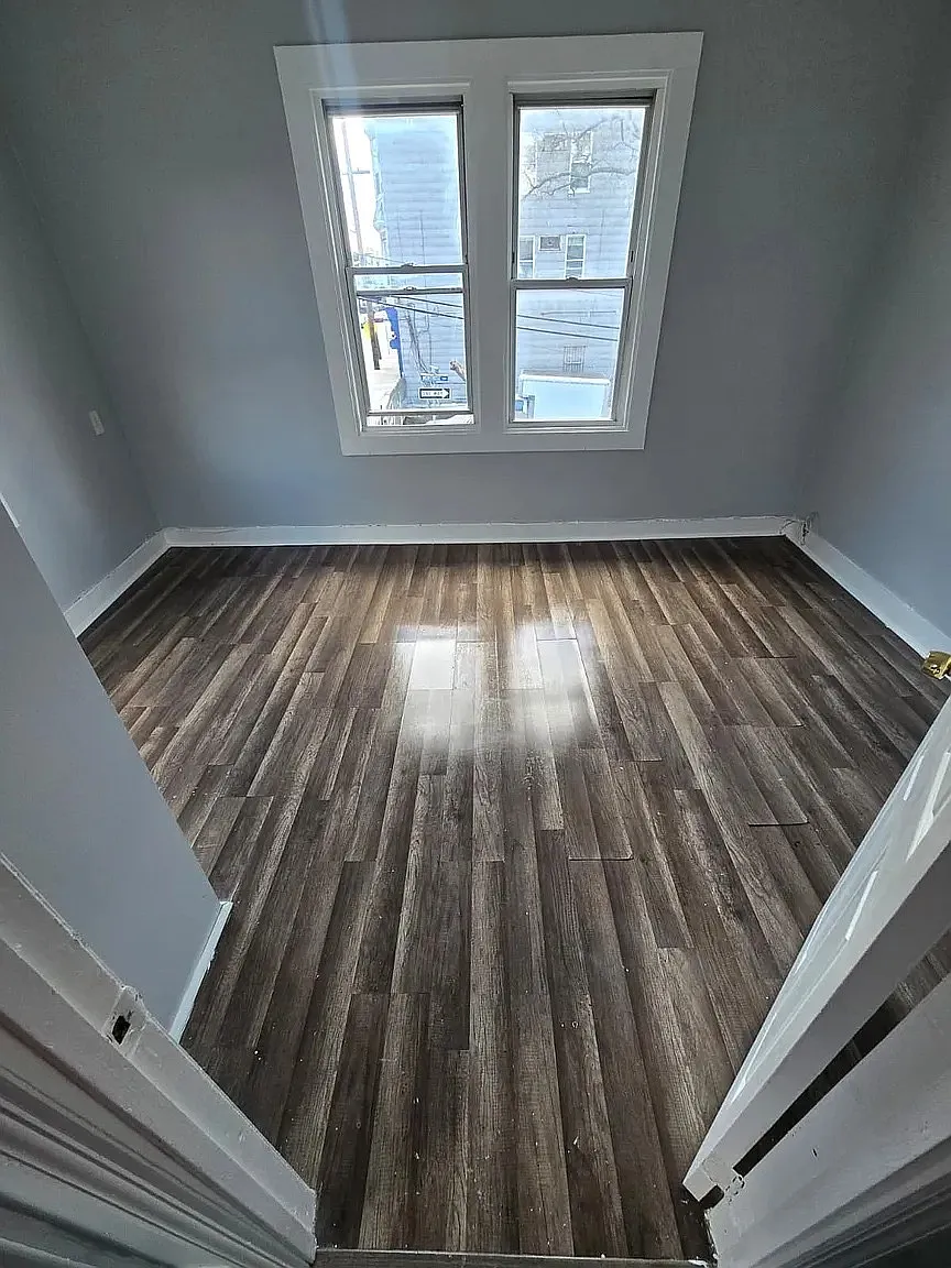 3 bed, $1,900 — Photo 4