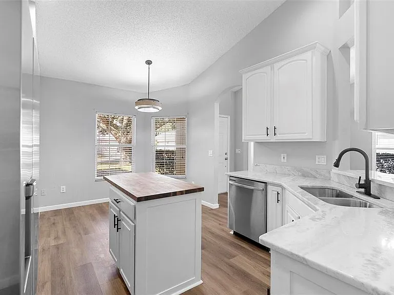 846 Grand Hughey Ct — Photo 15