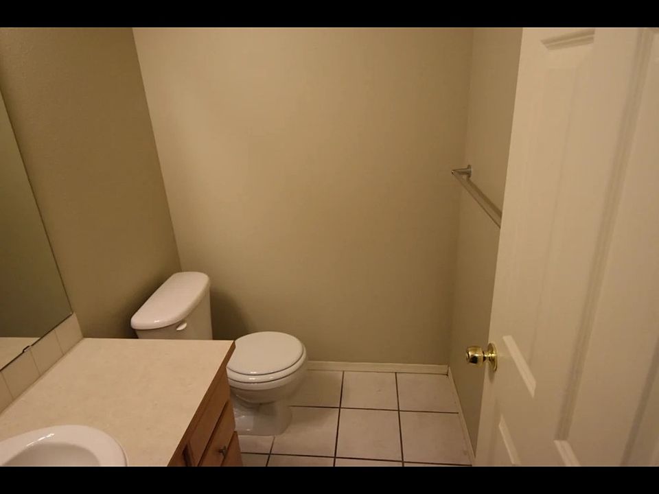 1st image of 13027 Des Moines Memorial Dr S