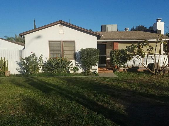 3rd image of 3641 N Pershing Ave