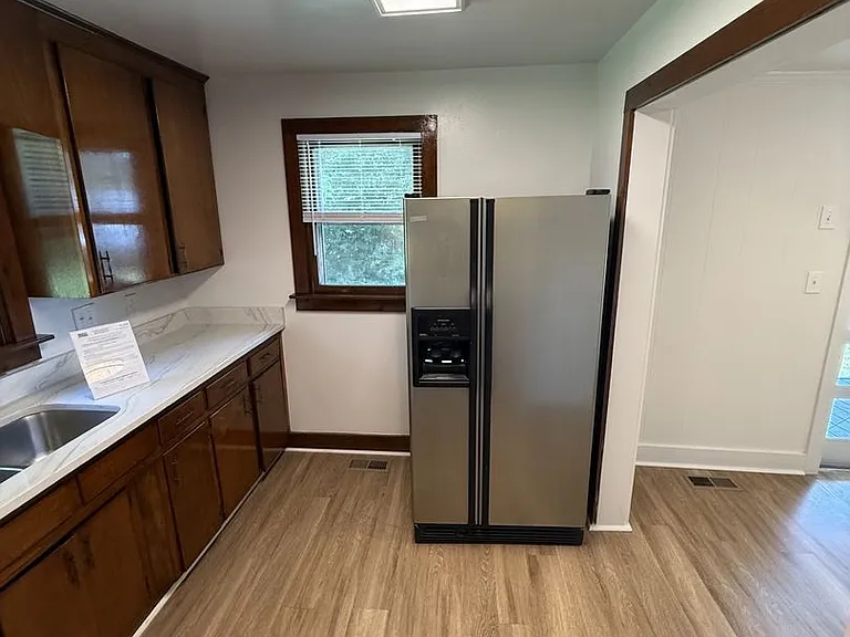 336 W Front St — Photo 10