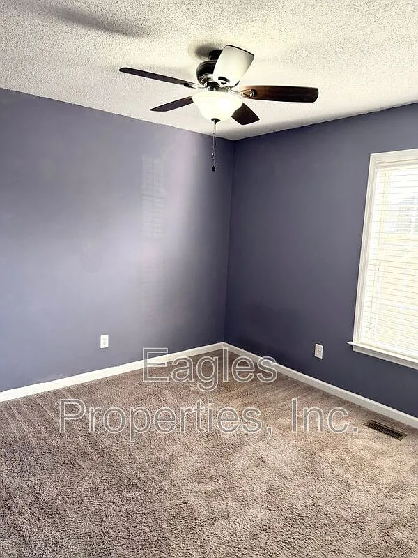 Building Photo - 306 Marlin Ln