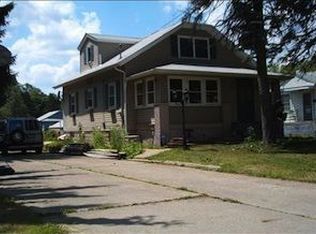 3077 McClelland Ave, New Castle, PA 16101