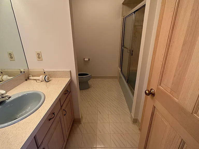 6739 Arlington Dr — Photo 5