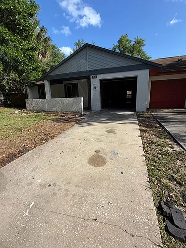 101 Red Cedar Dr Photo 1